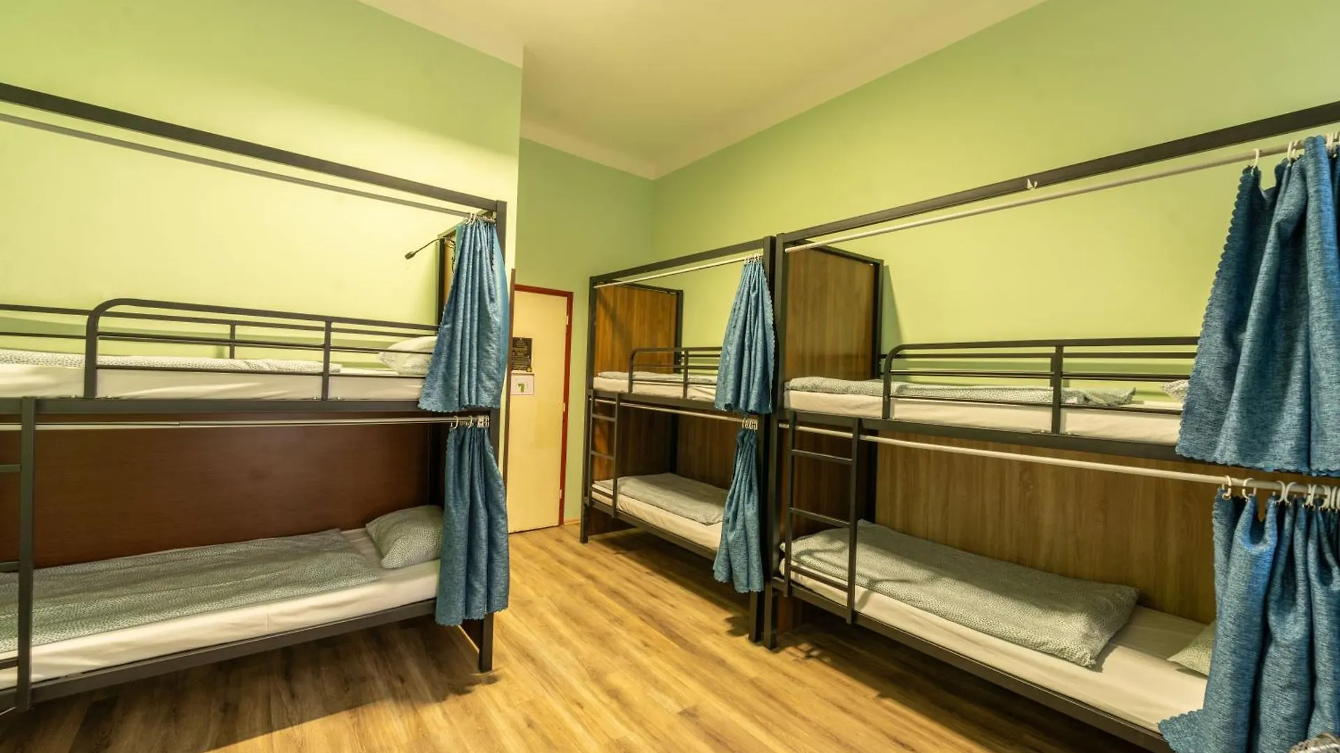 Best Spot Hostel プラハ