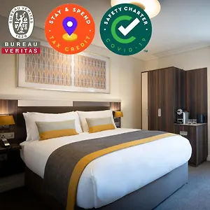 7, Centre 4*, Dublin Irlanda